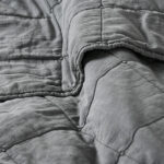 cubrecama royal supreme square gris